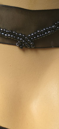 Schwarzer Choker mit Perlen & Tüll – elegant & gothic