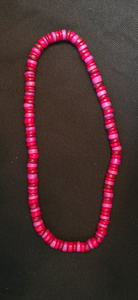 Pink Perlenhalskette Farbverlauf – modern & auffällig