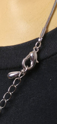 Elegante Edelstahlkette mit graviertem Anhänger | Minimalistisch & modern | Unisex Schmuck