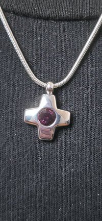 Feine Silber Halskette mit Kreuz Anhänger & blauem Stein – minimalistischer Stil